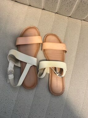 Old Navy Two-Tone Peach and Cream Strap Sandals